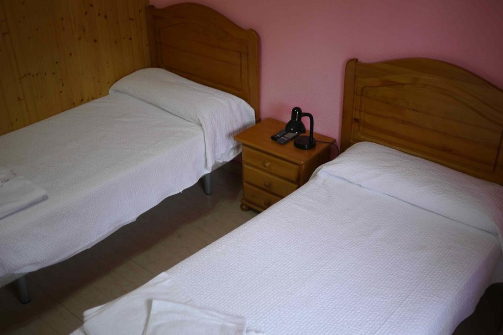 Hostal El Alba Brunete Bilik gambar